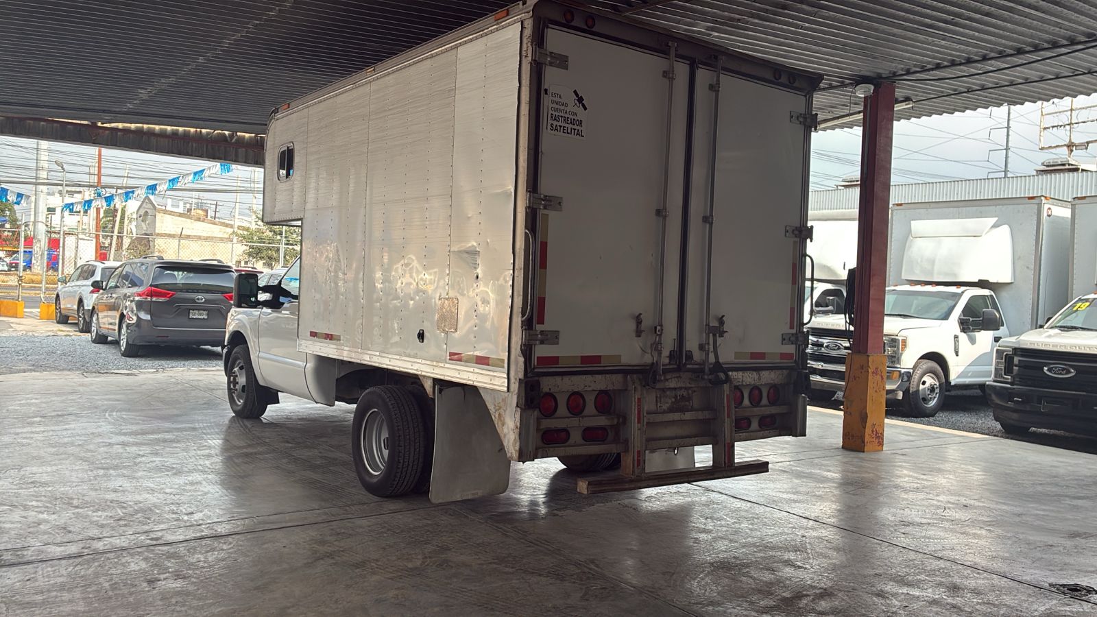 FORD F-350 2014  C/SECA CON COPETE 10 FT