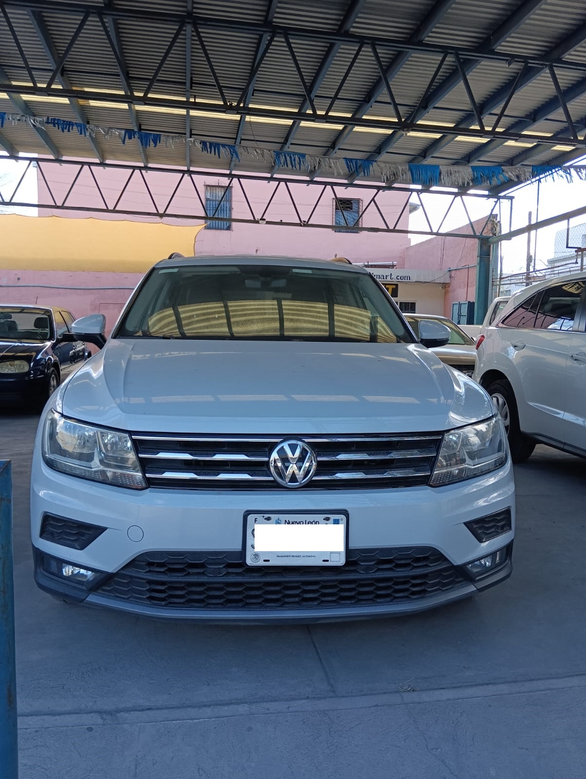 VW TIGUAN COMFORTLINE 2018 AUT PIEL