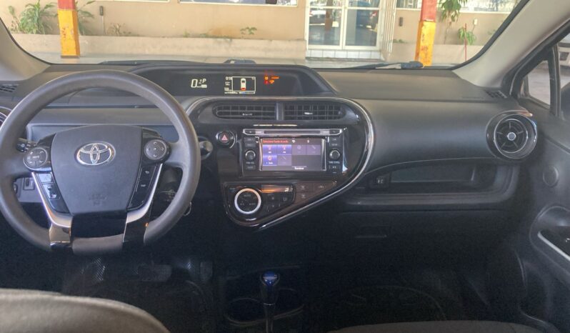 
								TOYOTA PRIUS C 2020 full									