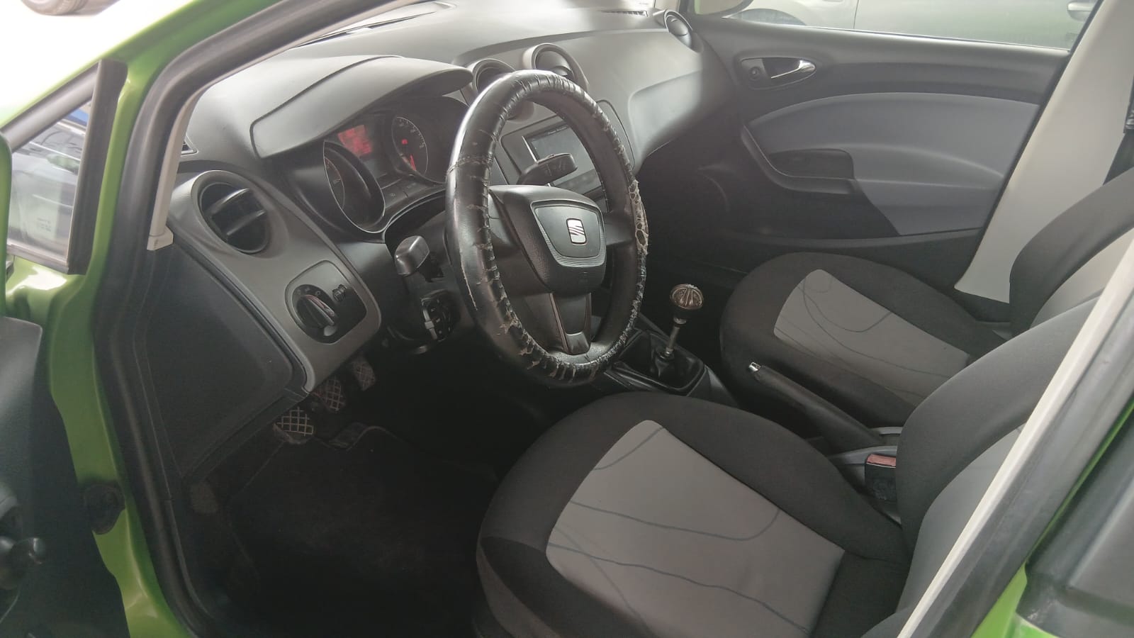 SEAT IBIZA 2013 STD