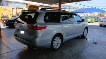 SIENNA XLE 2016 AUT PIEL