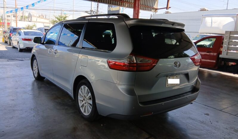 
								SIENNA XLE 2016 AUT PIEL full									
