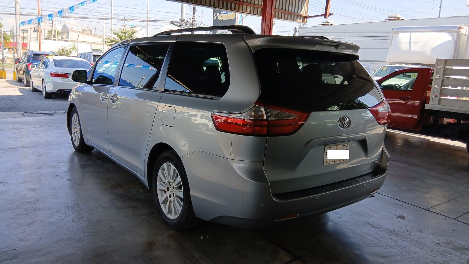 SIENNA XLE 2016 AUT PIEL