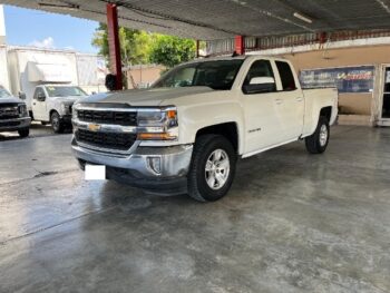 SILVERADO 4X4 2016 AUT DOBLE CABINA