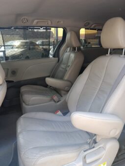 
										SIENNA XLE 2011 AUT PIEL full									