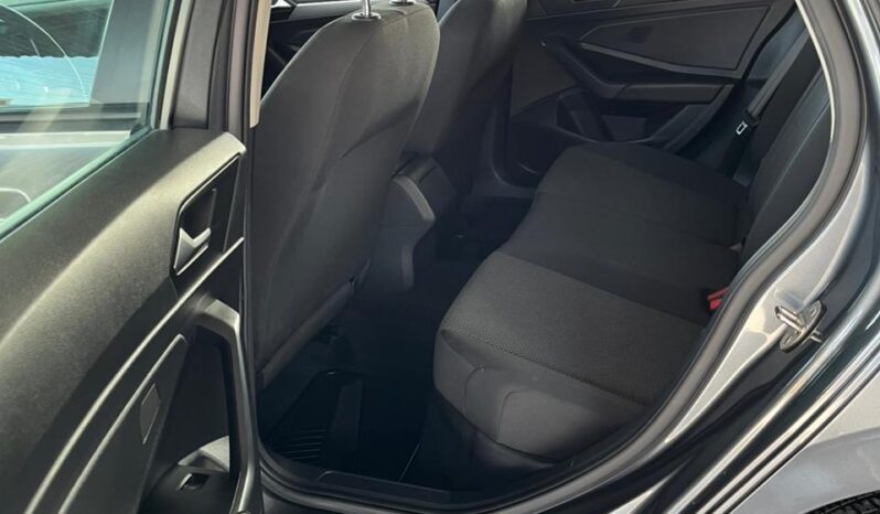 
								JETTA TRENDLINE 2019 TIPTRONIC full									