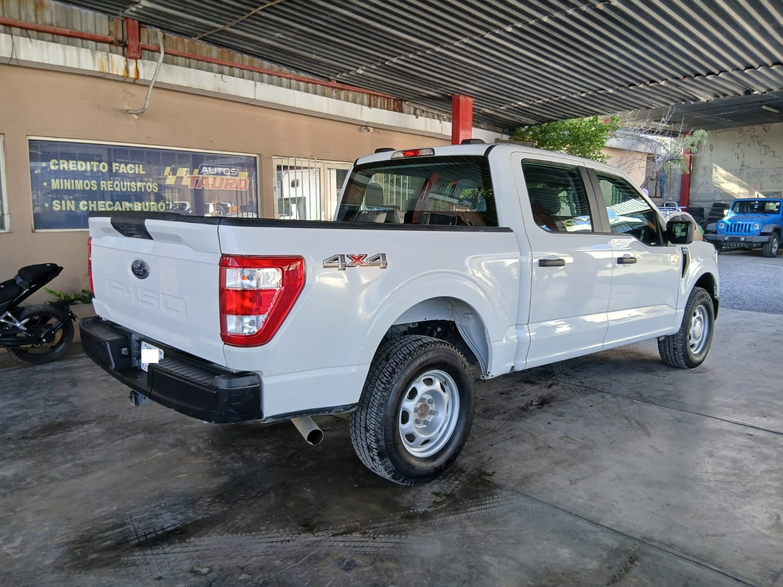 F-150 XL 4X4 2021 CREW CAB AUT DOBLE CABINA