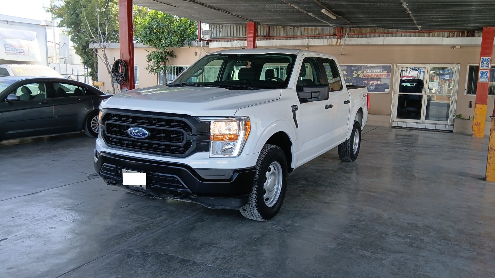 F-150 XL 4X4 2021 CREW CAB AUT DOBLE CABINA
