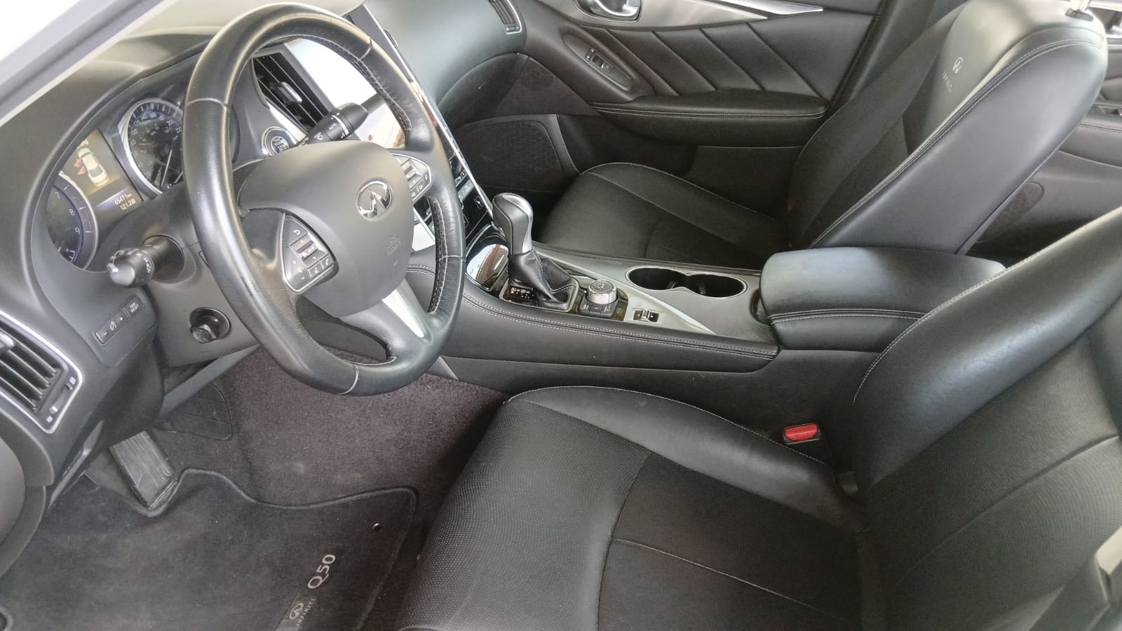 INFINITI Q50 PERFECTION 2017 PIEL