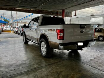 FORD F-150 4 X 4 2018 AUT 4 PTS