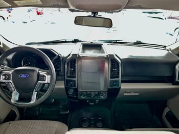 FORD F-150 4 X 4 2018 AUT 4 PTS