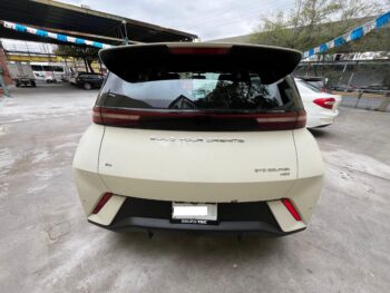 BYD  MINI DOLPHY  2025