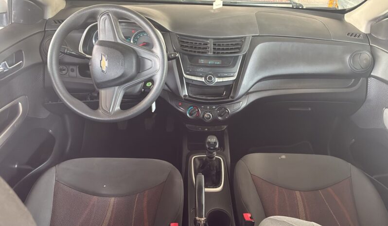 
								AVEO LS 2022 STD CLIMA full									