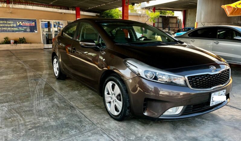 
								KIA FORTE LX 2017 AUT full									