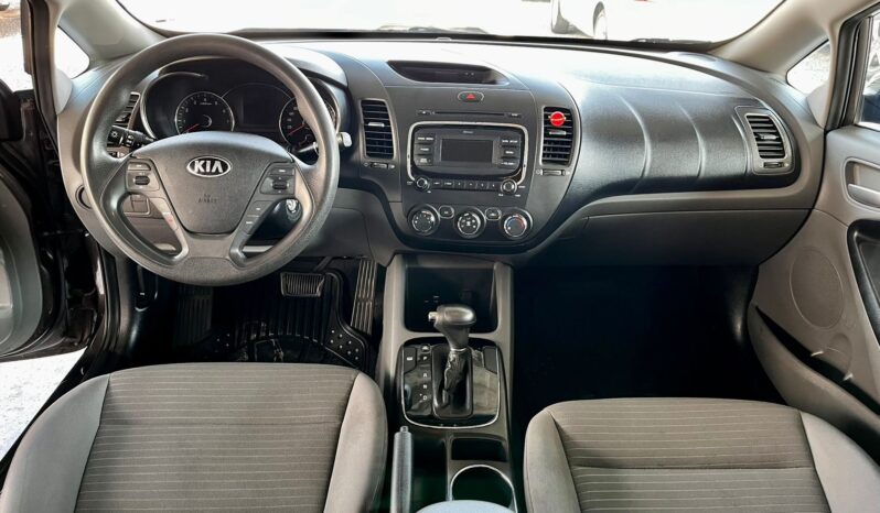 
								KIA FORTE LX 2017 AUT full									