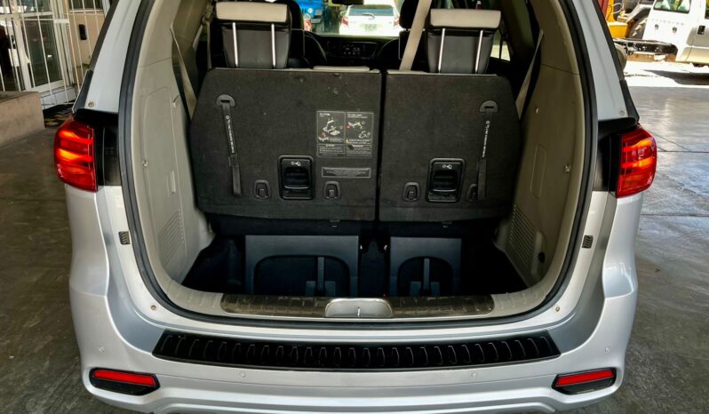 
								KIA SEDONA SXL 2019 AUT PIEL full									