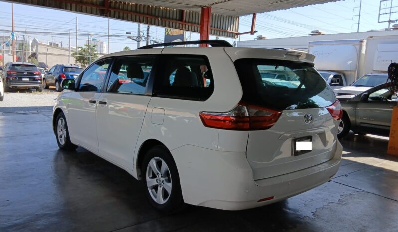 
								SIENNA CE 2015 AUT  TELA full									