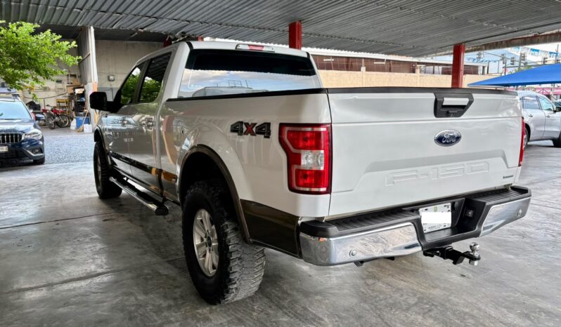
								FORD F-150 4 PTS AUT full									