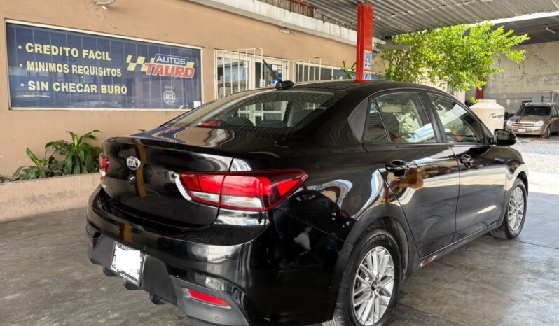 
								KIA RIO EX 2018 AUT full									