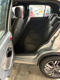 
										FIAT UNO HB 2017 AUT full									